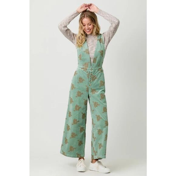 NWT Mystree Embroidered Corduroy Jumpsuit Sage Green Floral Size Small - Picture 1 of 10